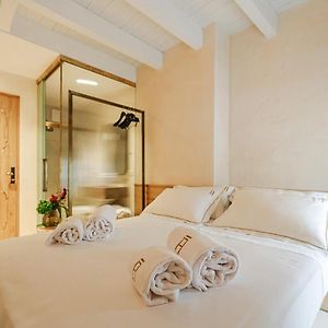 Camera con letto queen size